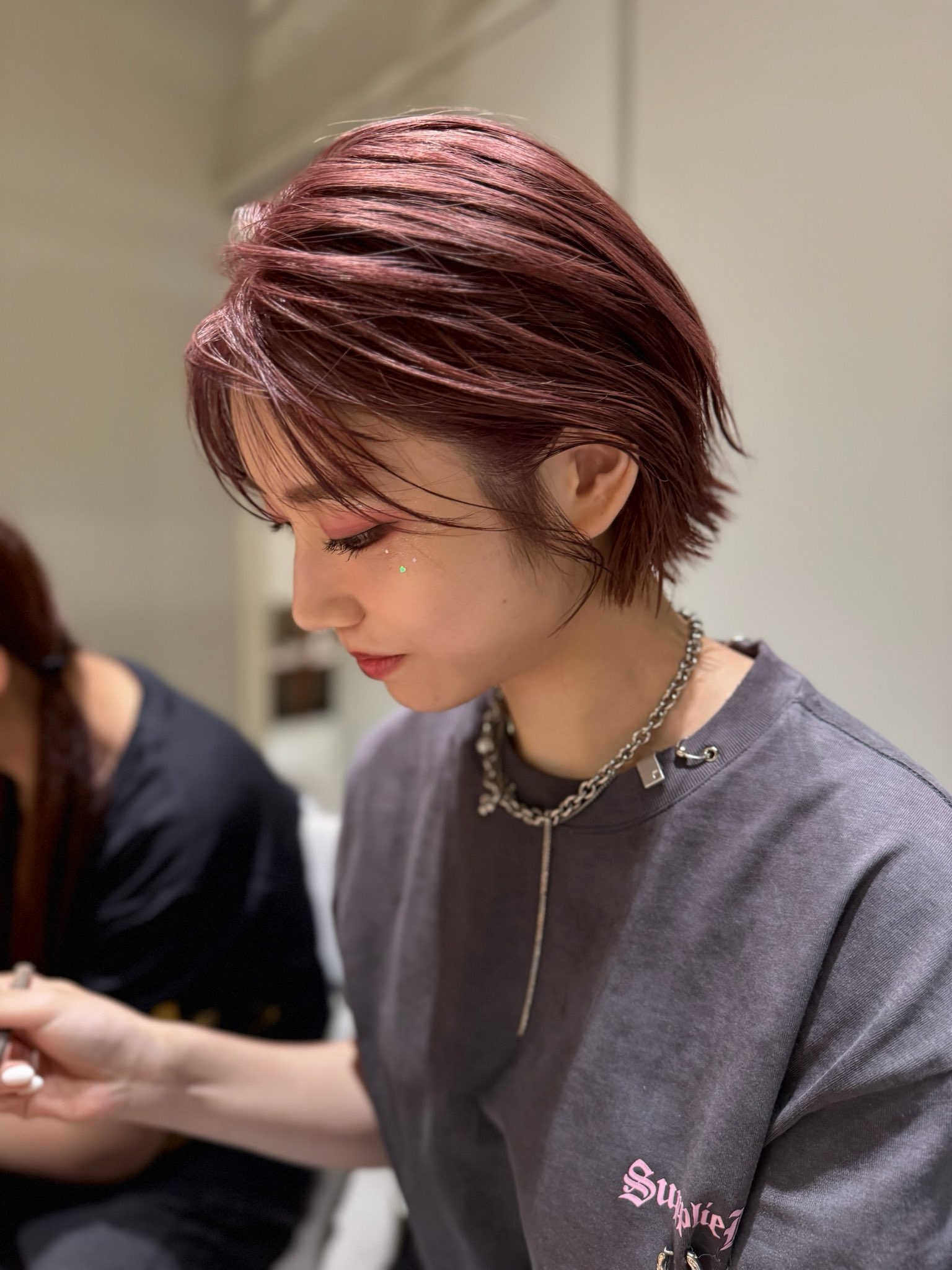 萌名（河北彩伽）が"ハンサムな彼女"だと話題